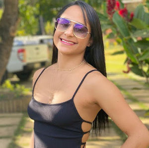 Meet your Posher, Isabela